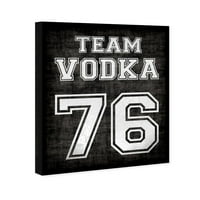 Wynwood Studio Pijeva i alkoholna pića Zidna umjetnost platna ispisuje 'Team Vodka' Liquor - Crna, bijela